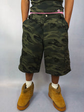 Load image into Gallery viewer, 2-in-1 Star Camo Cargo Pants/Shorts
